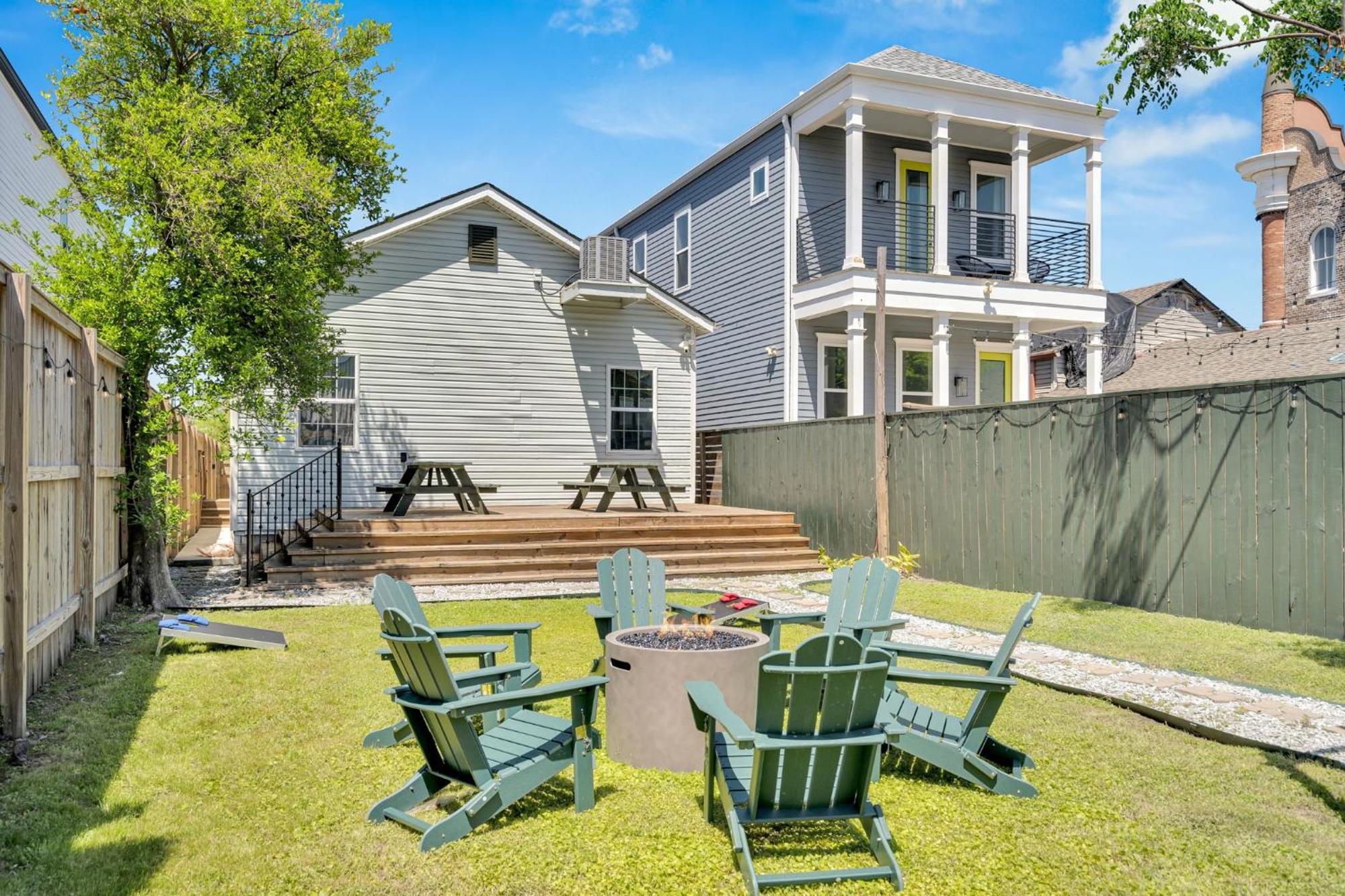 5br Home, Perfect Backyard & Near Superdome *